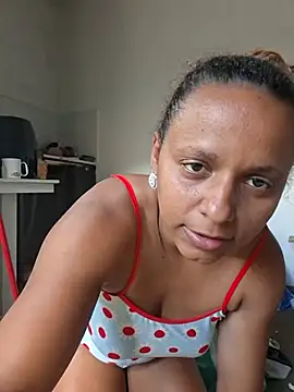 Snapshot of Negalayla2027 chatting on 07-19-26, 04:26 Negalayla2027 online show from 07-19-26, 04:26
