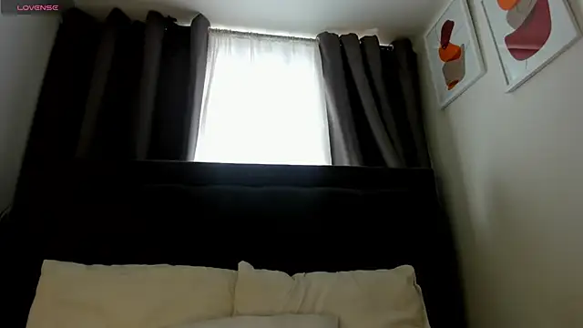 Snapshot of hanna-baker01 chatting on 04-22-26, 02:46 hanna-baker01 online show from 04-22-26, 02:46