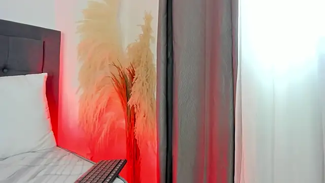 hanna-baker01 online show from 06-20-26, 03:28