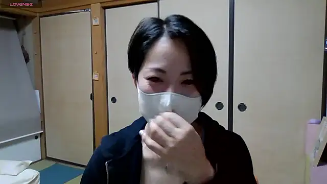 Snapshot of rin2432 chatting on 05-05-26, 02:53 rin2432 online show from 05-05-26, 02:53