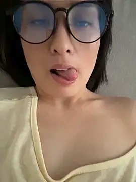 Faye-baby online show from 06-10-26, 12:23