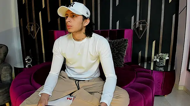 JayTaylorr online show from 05-07-26, 11:35