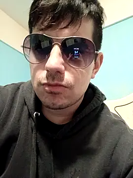 Robbie 1987 online show from 04-28-26, 08:13