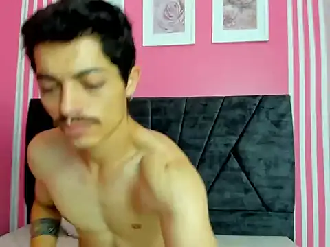 Snapshot of taylor_Stele chatting on 04-19-26, 04:30 taylor Stele online show from 04-19-26, 04:30