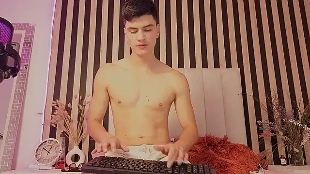 LeoTease online show from 05-01-26, 07:19