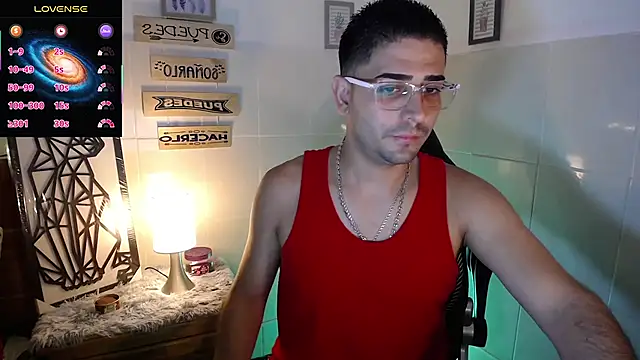 Snapshot of andders_ chatting on 04-29-26, 08:26 andders online show from 04-29-26, 08:26
