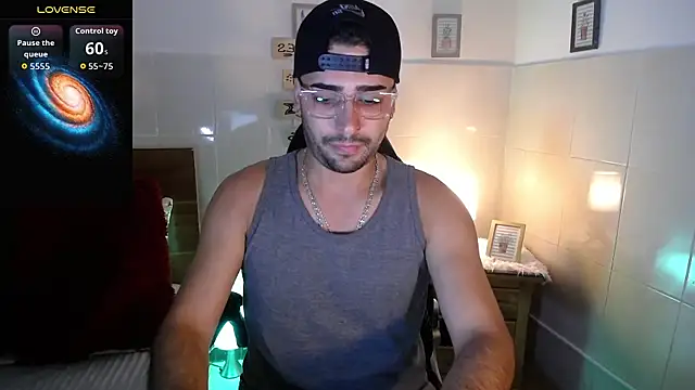 Snapshot of andders_ chatting on 05-15-26, 12:41 andders online show from 05-15-26, 12:41