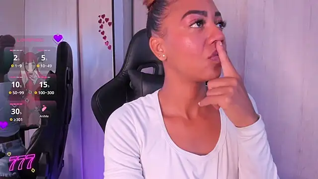 MalloryKim online show from 04-17-26, 01:36