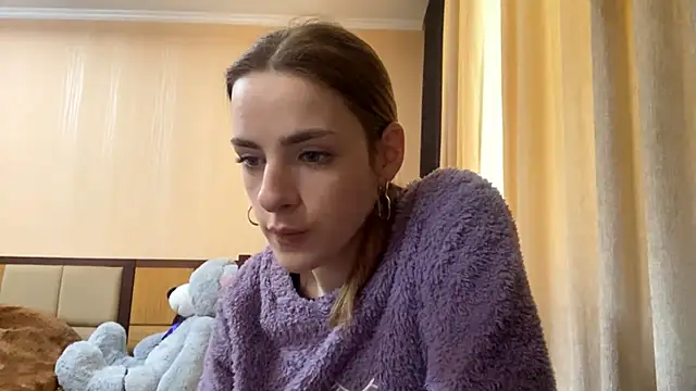 Snapshot of selianderol chatting on 05-02-26, 07:35 selianderol online show from 05-02-26, 07:35