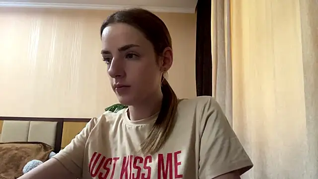 Snapshot of selianderol chatting on 07-09-26, 07:20 selianderol online show from 07-09-26, 07:20