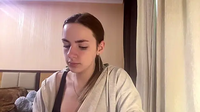 Snapshot of selianderol chatting on 06-29-26, 07:26 selianderol online show from 06-29-26, 07:26