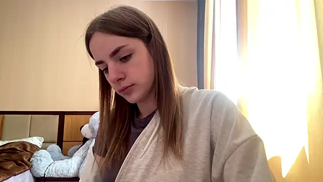 Snapshot of selianderol chatting on 06-14-26, 11:44 selianderol online show from 06-14-26, 11:44