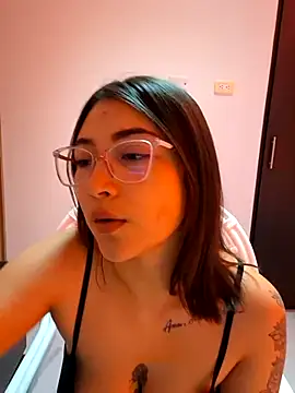 HedaSoler online show from 04-20-26, 09:05