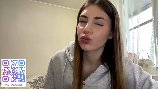 Snapshot of simmisweet chatting on 05-03-26, 05:05 simmisweet online show from 05-03-26, 05:05