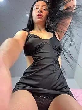 Lila-pinkky online show from 06-12-26, 12:25