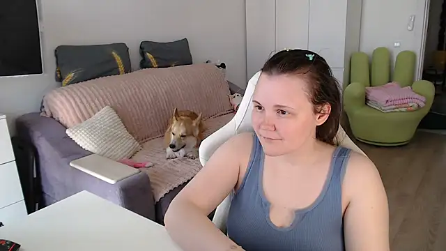 Snapshot of Nodarell chatting on 05-11-26, 12:39 Nodarell online show from 05-11-26, 12:39