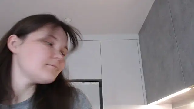 Snapshot of Nodarell chatting on 05-16-26, 10:36 Nodarell online show from 05-16-26, 10:36