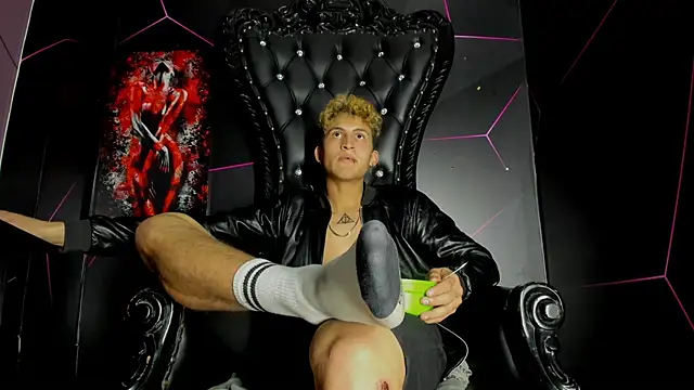 Axel Romanov online show from 06-28-26, 02:51