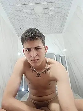 Axel Romanov online show from 07-18-26, 07:00