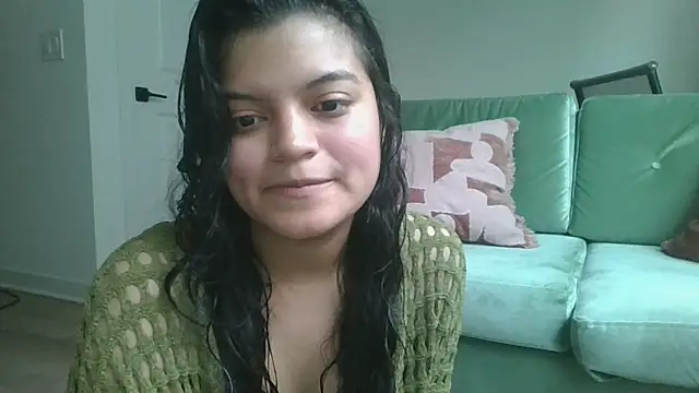 Snapshot of heart_eyes_for_u chatting on 04-15-26, 11:27 heart eyes for u online show from 04-15-26, 11:27