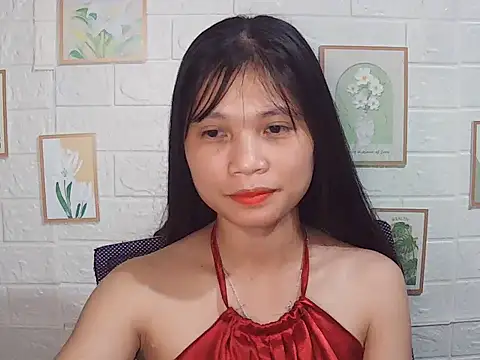-Lucie-e online show from 06-04-26, 03:49