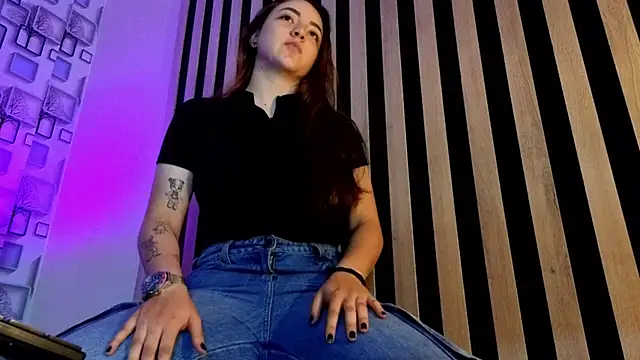 LexavegA online show from 04-17-26, 11:07