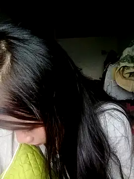 Snapshot of lelenana chatting on 04-25-26, 12:02 lelenana online show from 04-25-26, 12:02