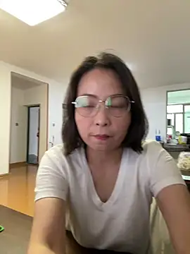 lisha521 online show from 06-01-26, 12:44