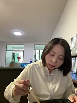 lisha521 online show from 05-28-26, 04:31