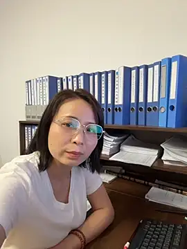 lisha521 online show from 06-17-26, 02:00