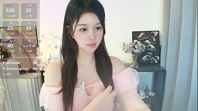 Snapshot of Moon-66 chatting on 05-31-26, 06:09 Moon-66 online show from 05-31-26, 06:09