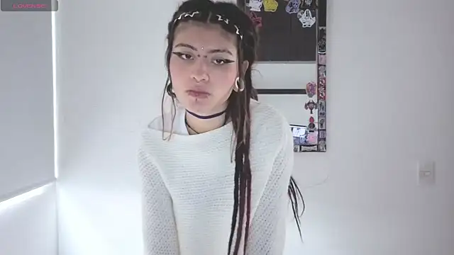 Snapshot of giulietta_monsalve chatting on 04-19-26, 02:51 giulietta monsalve online show from 04-19-26, 02:51