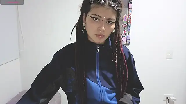 Snapshot of giulietta_monsalve chatting on 04-18-26, 07:44 giulietta monsalve online show from 04-18-26, 07:44