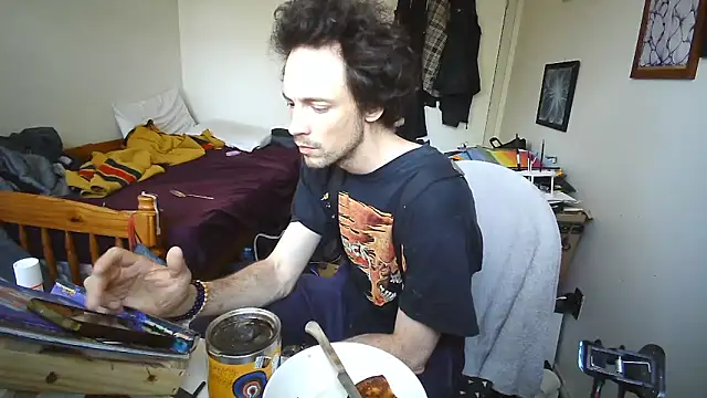 Snapshot of JohnnyMoves chatting on 05-29-26, 04:46 JohnnyMoves online show from 05-29-26, 04:46