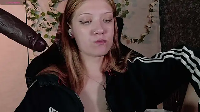 Lina Wi online show from 07-23-26, 01:58