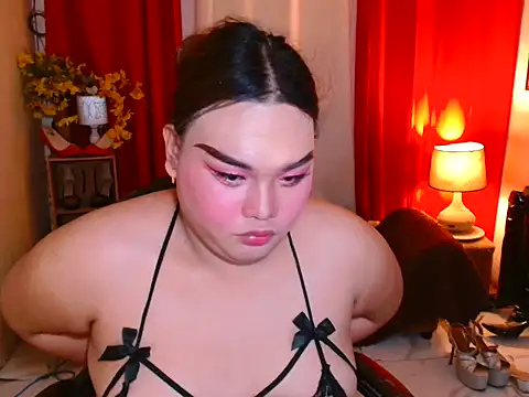 Snapshot of MargaretLim chatting on 05-30-26, 01:01 MargaretLim online show from 05-30-26, 01:01