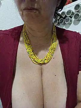 Snapshot of CasalingaEccitata chatting on 07-20-26, 03:47 CasalingaEccitata online show from 07-20-26, 03:47