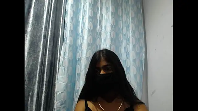 Snapshot of Sizu_ chatting on 04-23-26, 04:52 Sizu online show from 04-23-26, 04:52