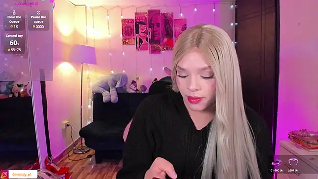 Snapshot of Melody_p chatting on 06-16-26, 05:35 Melody p online show from 06-16-26, 05:35