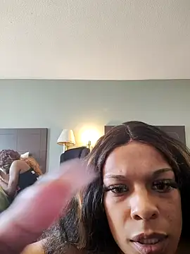 MZFANTZYHONEY online show from 04-16-26, 03:24