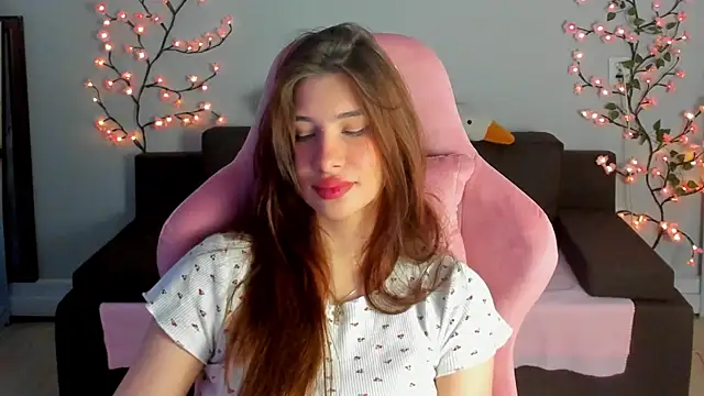 SonyaMalish online show from 04-25-26, 05:54