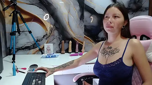Snapshot of mery_26 chatting on 05-01-26, 02:16 mery 26 online show from 05-01-26, 02:16