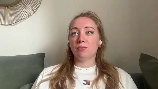 arielsweetieee online show from 07-01-26, 09:20