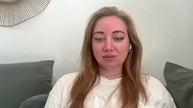 arielsweetieee online show from 07-03-26, 08:54