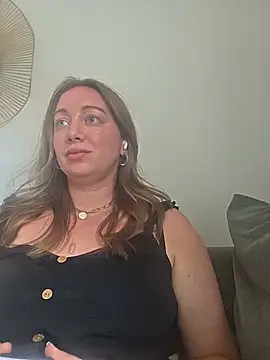 arielsweetieee online show from 07-18-26, 04:26