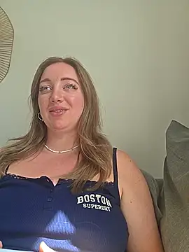 arielsweetieee online show from 07-23-26, 09:39