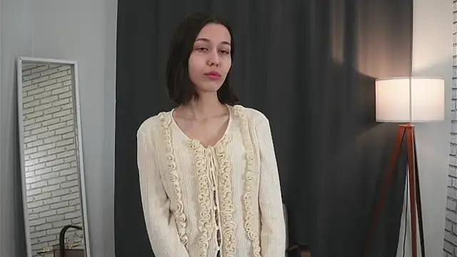 TamikoKolber online show from 04-17-26, 04:04