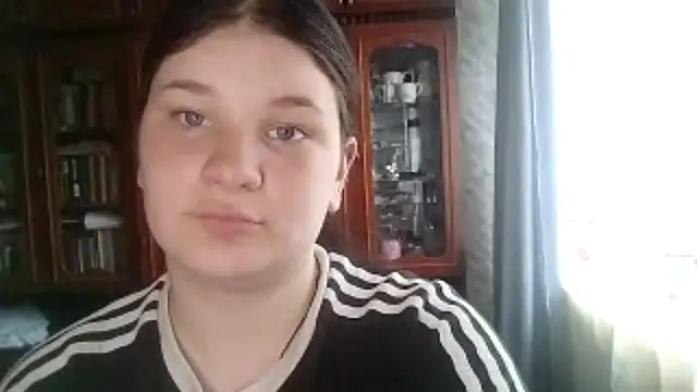 Snapshot of BeatriceMolands chatting on 05-21-26, 10:45 BeatriceMolands online show from 05-21-26, 10:45