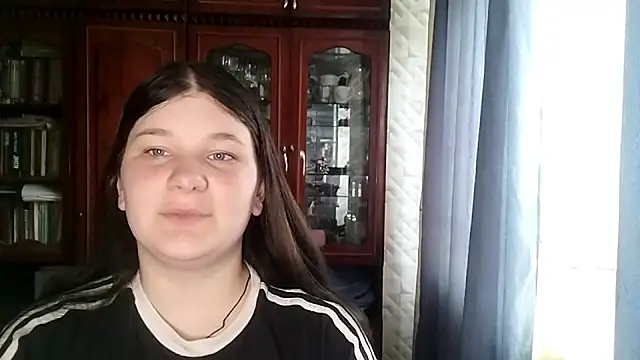 Snapshot of BeatriceMolands chatting on 05-20-26, 10:56 BeatriceMolands online show from 05-20-26, 10:56