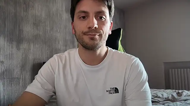 italianass94 online show from 04-16-26, 02:18